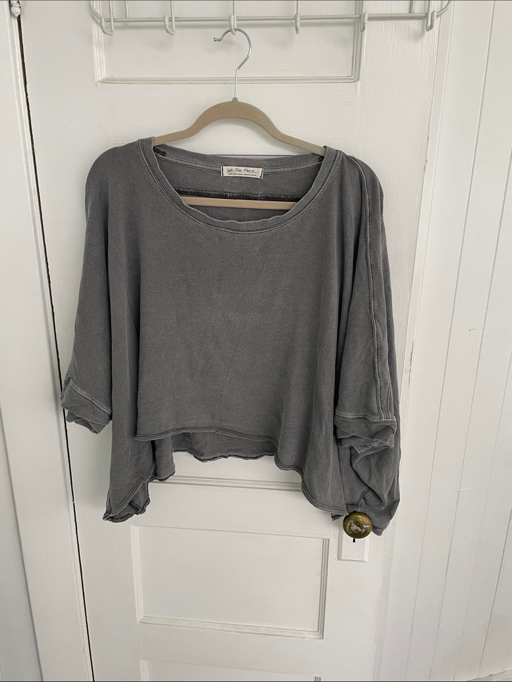 We The Free (Free People) grey crop t shirt, dolman sleeves with loose/flowy fit